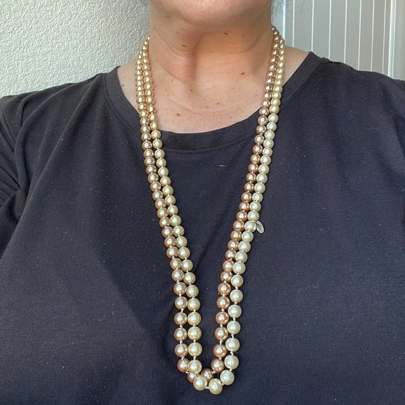 Jewel Kade Pearl Necklace with charm - Picture 8 of 8